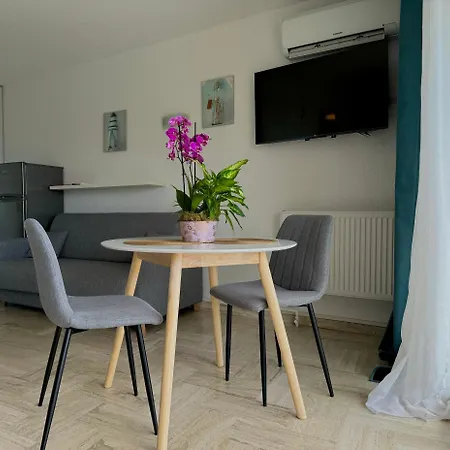 Апартаменты My Resid Cannes Marina Vue *